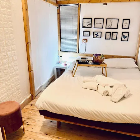 Apartment Malavoglia Suite, Cozy Near Seaside *